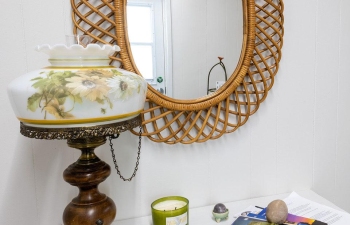 Bison Wallow Guest Room - Amenities - Photo by James R. Page