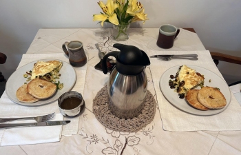 Breakfast options at Sky Story Bed & Breakfast